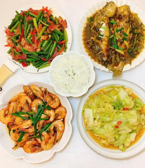 大家好我是小优,一周晚餐搭配来啦,希望你们喜欢呀,每天烧四个菜,保证