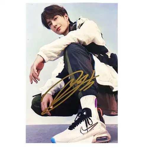 王一博定制令可陈情肖陈情君一写真海报签名亲笔文化