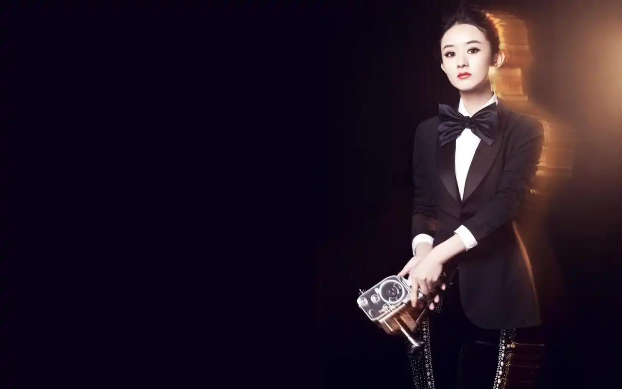 人气小花旦赵丽颖清纯古典气质写真桌面壁纸