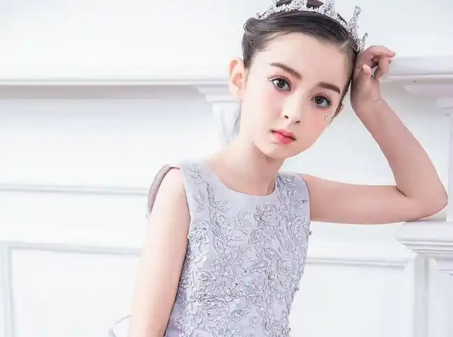 中美混血玛尔娜在哪里上学 玛尔娜怎么成名的个人资料简历曝光