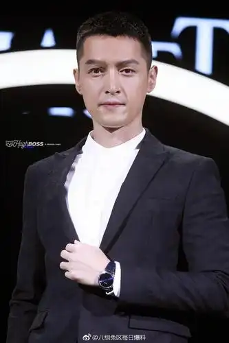 胡歌眼这是咋了?