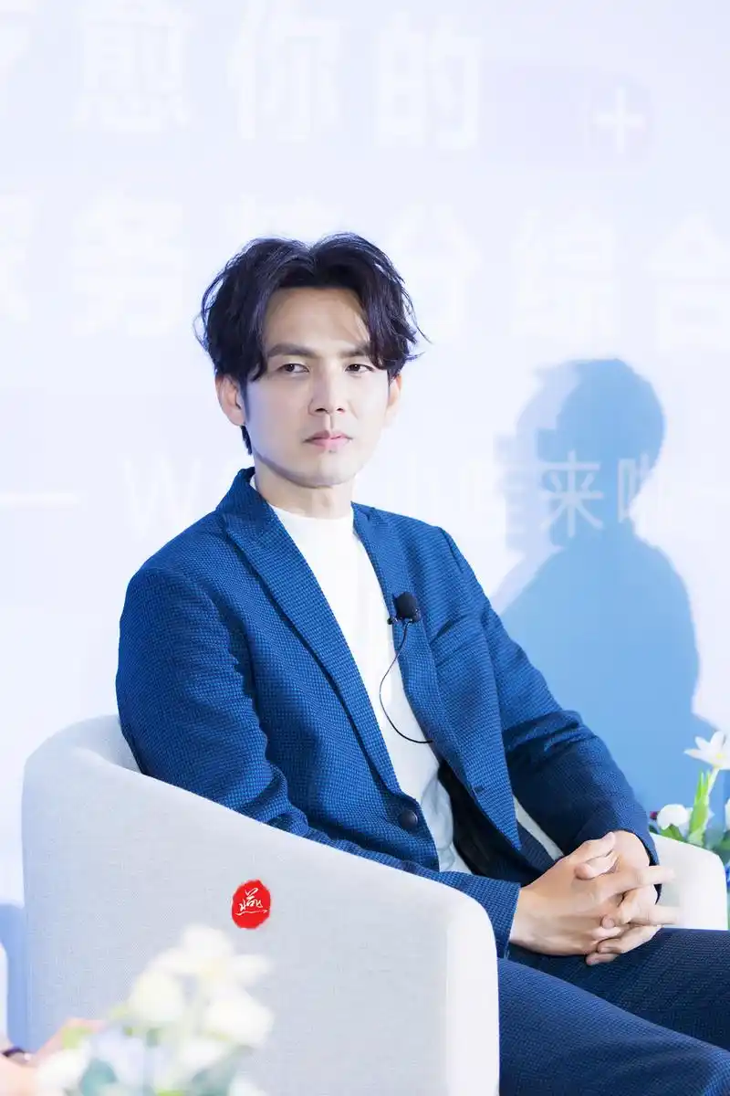 【20191025 钟汉良添可苏州直播活动】 小哇真的是自带光芒,熠熠生辉