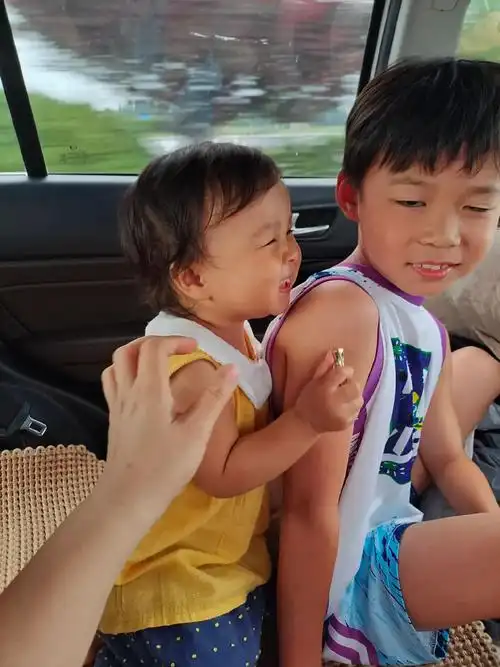 有一种恩爱,叫手足情深! 兄妹永远 - 抖音