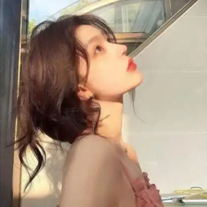 精致头像简约干净女生唯美高清图片