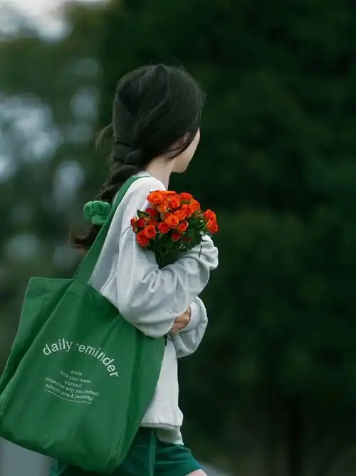 今日份绿色好心情|"自然有绿,不是季节的限定,是清新脱俗的希 - 抖音