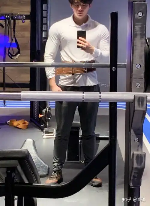 想问一下身高180体重170斤的男生是真的很胖吗像大概知道换成160的