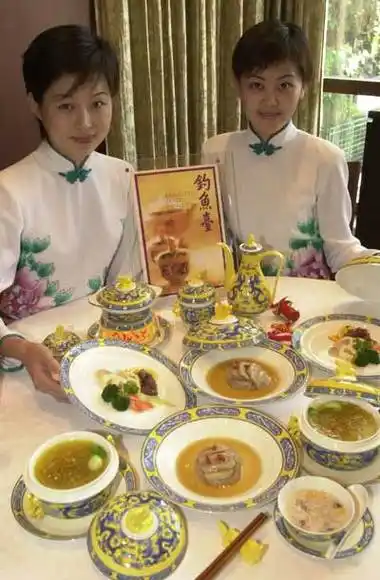 韩新罗酒店获准展示钓鱼台国宴聘钓鱼台职员精心打造