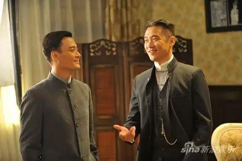 由海润影视及润亚传媒出品的电视剧《民国往事》正在北京影视频道热播