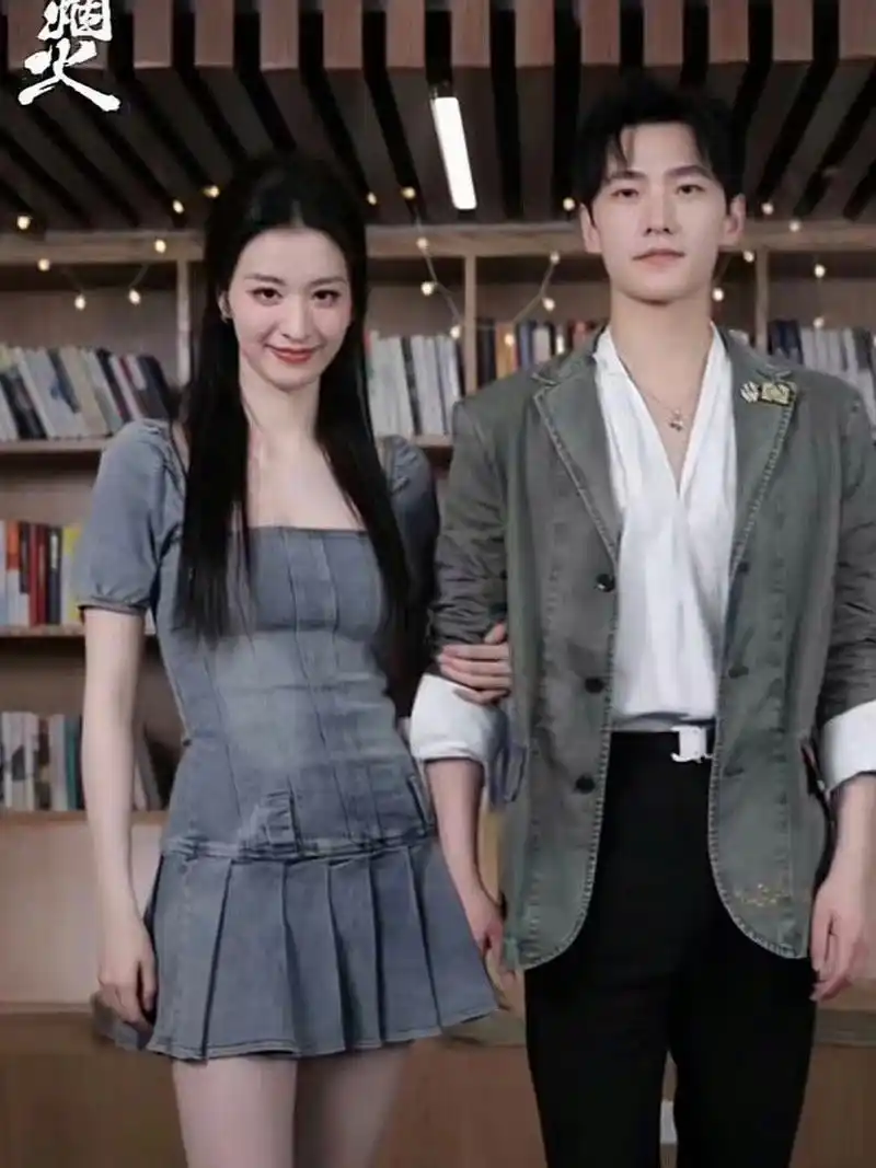 杨洋王楚然这对情侣疑似分手?