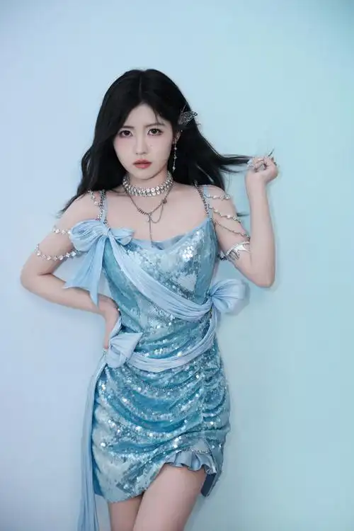 《逐龙》双舞台上演双面魅力可爱与御姐从不冲突@赖美云