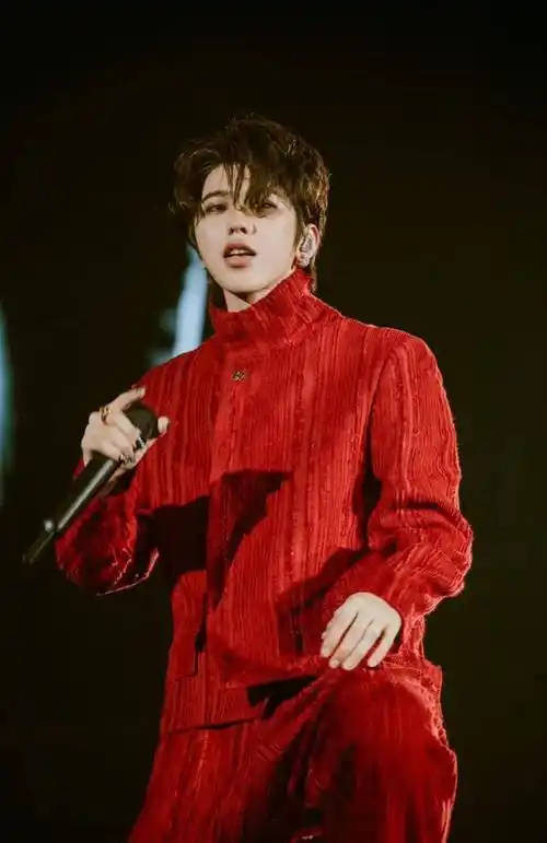 任泉非法集资?蔡徐坤虚假道歉?赵今麦糊了?于晓光借儿子洗白?