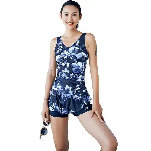 李宁新款连体游泳衣女保守平角显瘦遮肚性感大码小胸聚拢裙式泳装