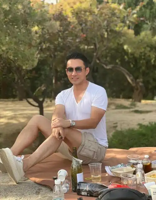 汪小菲被曝已向大s和s妈道歉 称自己手上还有证据_看看头条_中华网