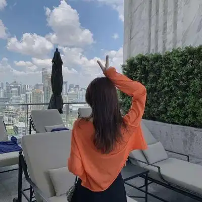 唯美头像背影女气质2022(漂亮气质女人背影头像)