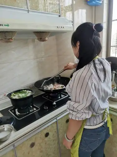 黄先生,小兔子生日午餐记录!