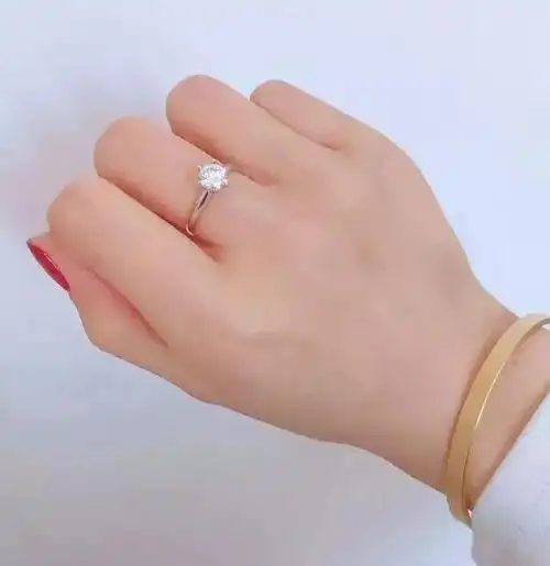 钻戒明明很好看为什么戴在手上就变丑了其实那是你不懂如何挑