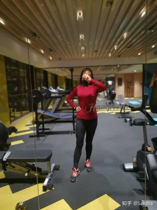 女,身高168,体重120斤大家觉得胖吗?