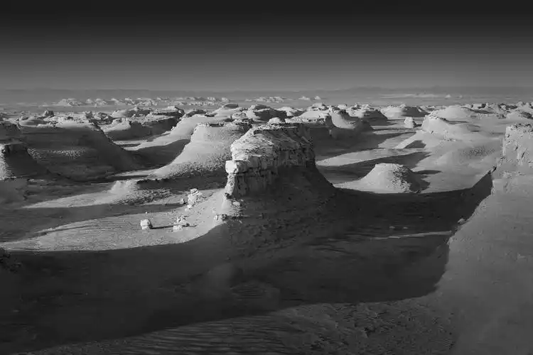 消失的绿洲,永远的传奇--罗布泊