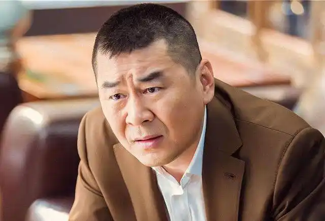 陈建斌50岁演老少恋35的女演员大多演婆婆妈妈