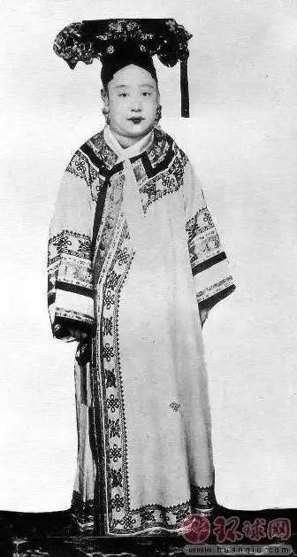清朝乾隆皇帝妃子照片:清朝妃子公主真实照片 - 未解之谜网