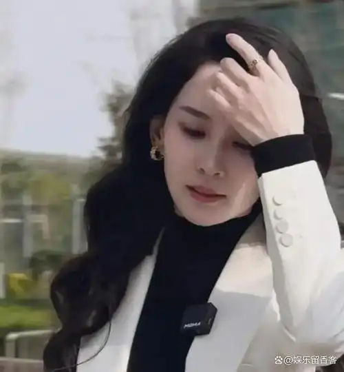 三婚二恋四娃!五个女人对他死心塌地:实力强大,乐坛巅峰!