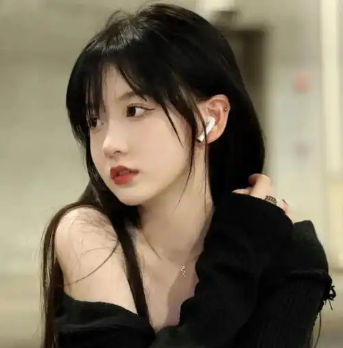 女人想抗老睡前保养得狠抓,坚持做这4件事,皮肤白嫩细腻气质佳