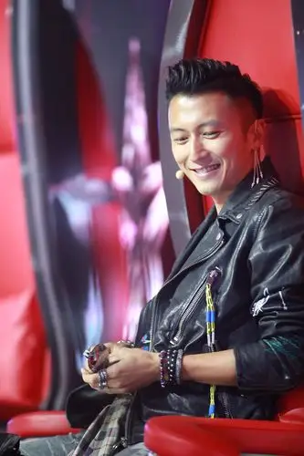 《中国好声音》最"锋狂"导师谢霆锋