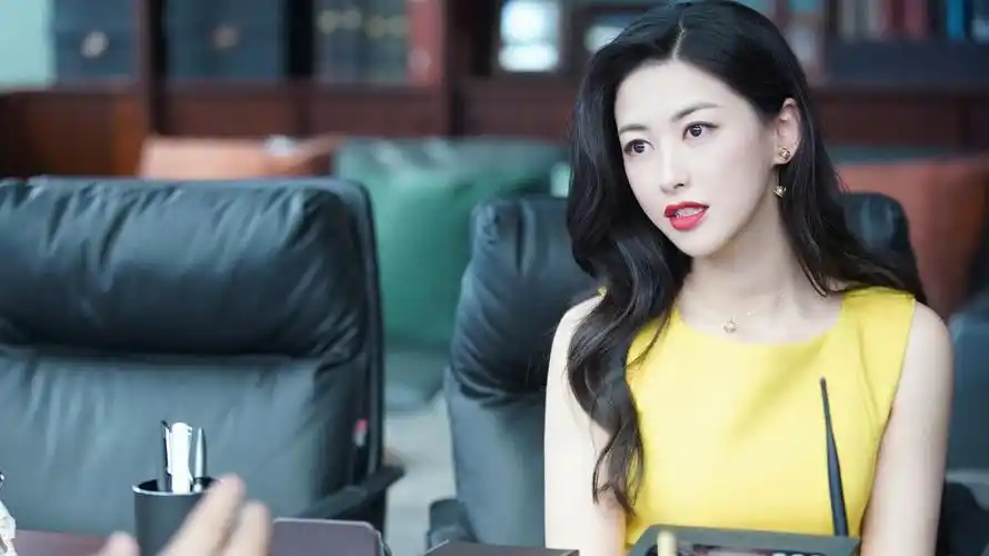 《精英律师》收官 朱珠演绎全能秘书备受瞩目