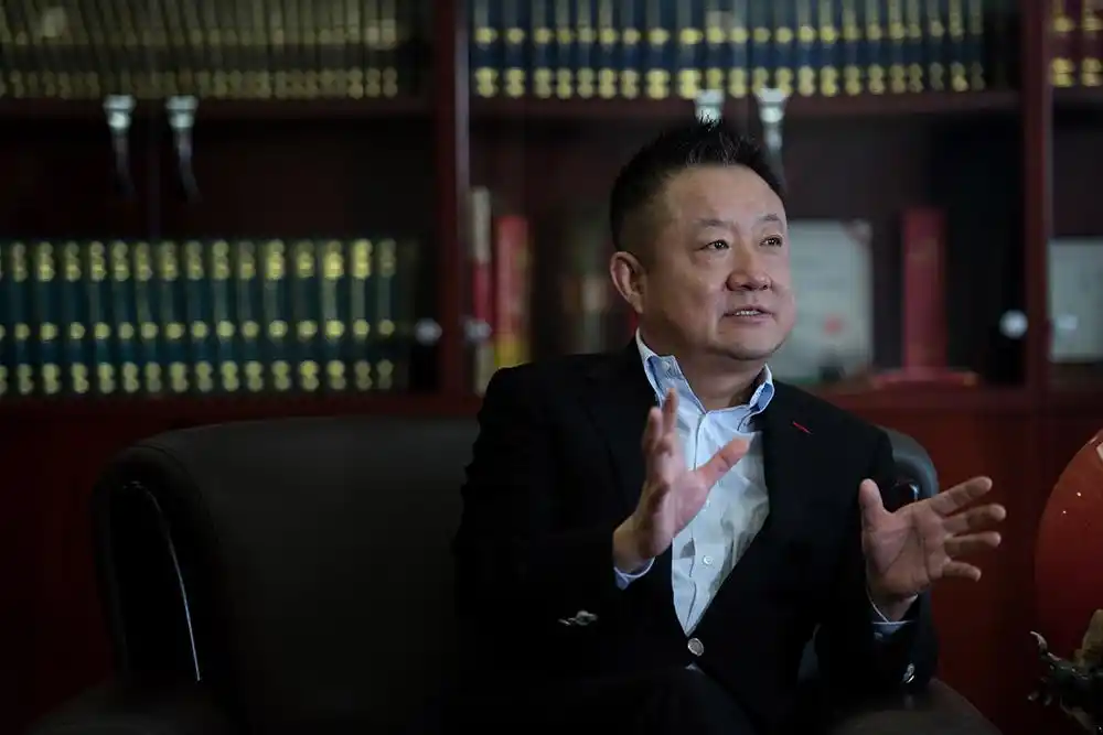 内蒙古伊泰集团有限公司党委书记,董事长,总裁   张东海总裁致辞30年