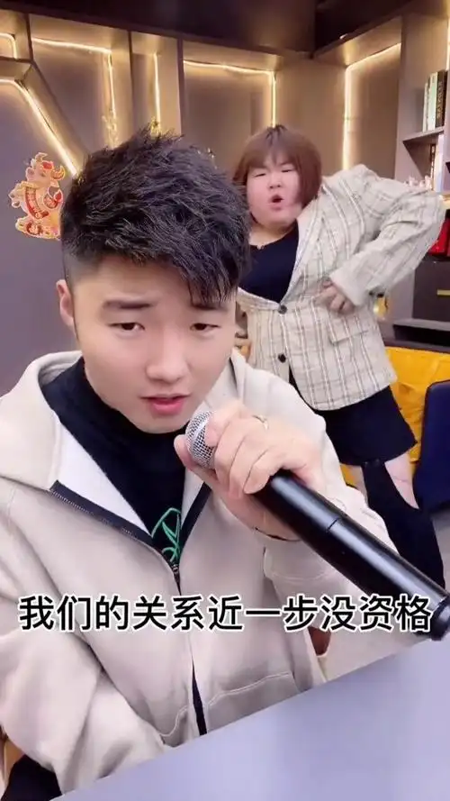 苏慕遮团扇版编舞白小白周六晚730直播教苏慕遮古典舞舞蹈教学