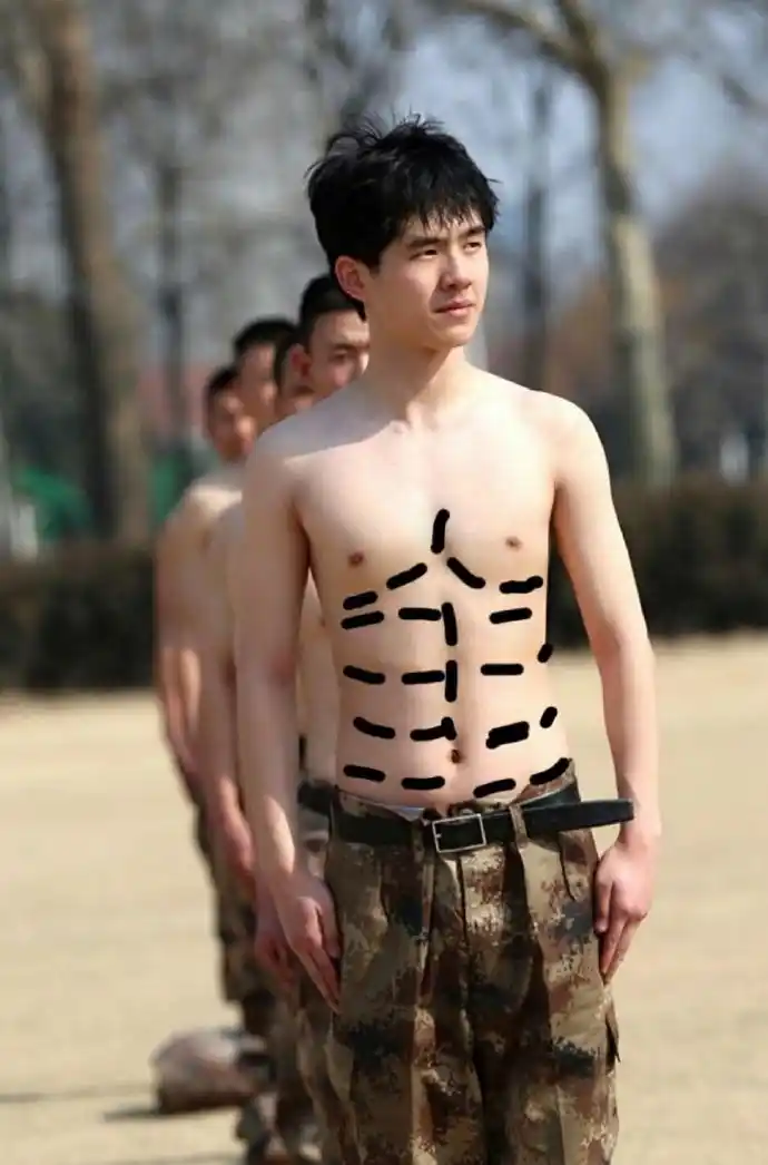 刘昊然说他有八块腹肌#看九州缥缈录的采访特辑,昊然迪迪说他有翱块