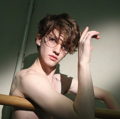 julianmackay俄罗斯芭蕾舞表演者