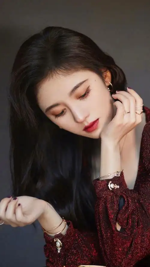 鞠婧祎复古潮流写真手机壁纸_明星_手机壁纸下载_美桌网