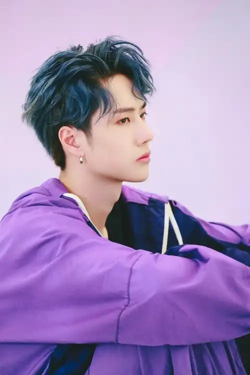 王一博花式承包热搜 专业导师甜盐模式无缝切换