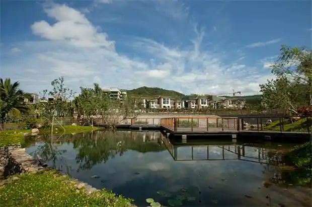 万科森林度假公园在售小户型房源 均价23000元/㎡