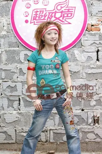 图文:超级女声长沙赛区10强名单-胡灵