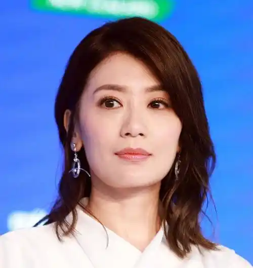 人生赢家贾静雯,收获三个千金,家庭幸福美满_事业_发展_妈妈