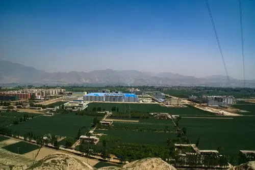 民和老照片,看看有没有你所熟悉的人或事.