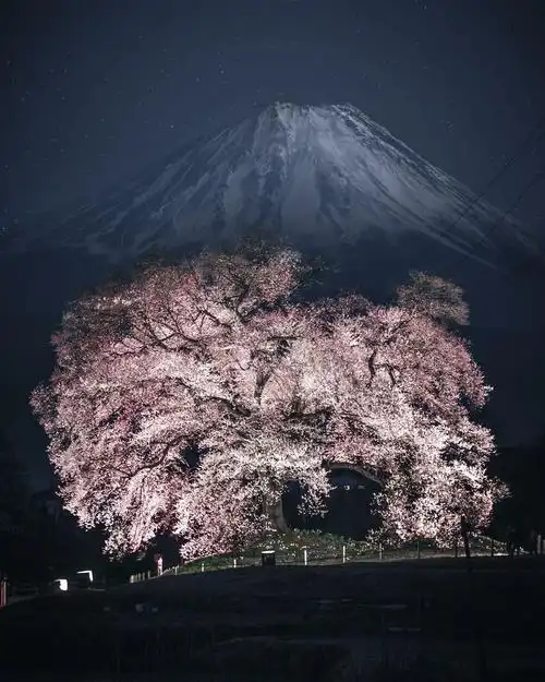 日本摄影师用镜头记录下亚洲最美风景