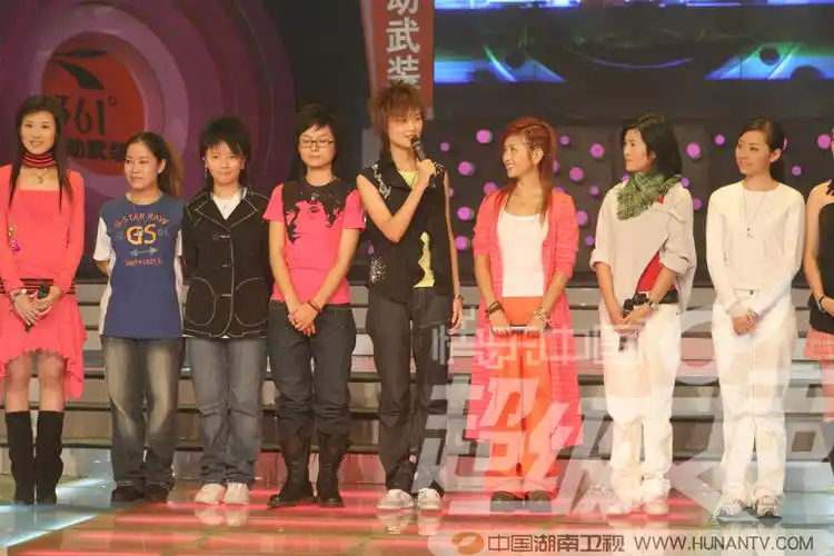 「超级女声」再度pk歌友会