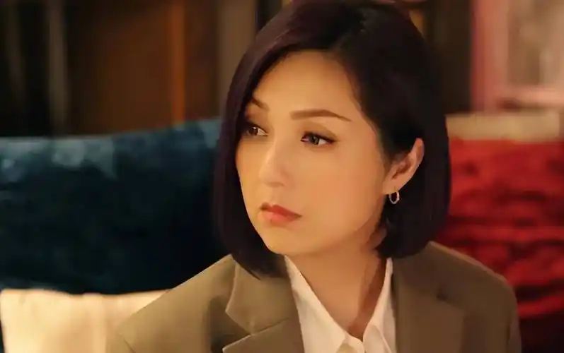 杨千嬅演唱会滞销,郑欣宜却一年开两次个唱依然火爆,凭什么?