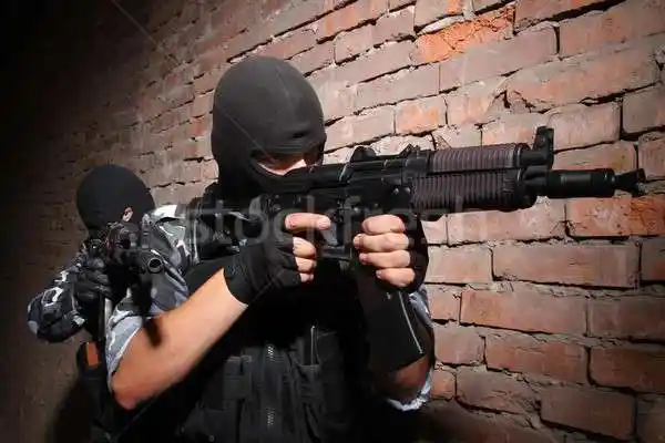 恐怖分子 商业照片和矢量图