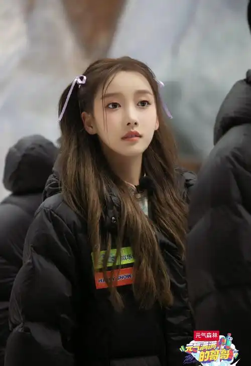 姜贞羽经纪公司否认恋情网友晒出关键证据简直在侮辱众人智商