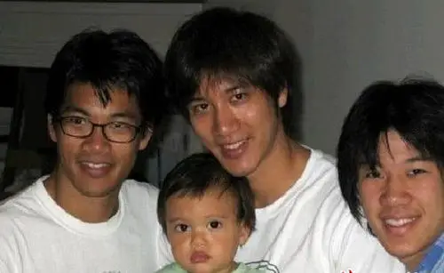 编辑:安红丽 关键词:明星;王力宏;颜值;单眼皮;极速前进;鼻翼;钟汉良