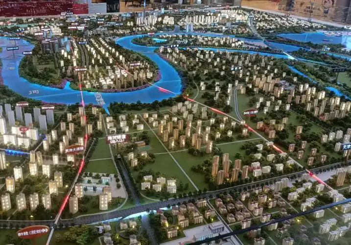 楼盘销售中心展示的滨海新区沙盘