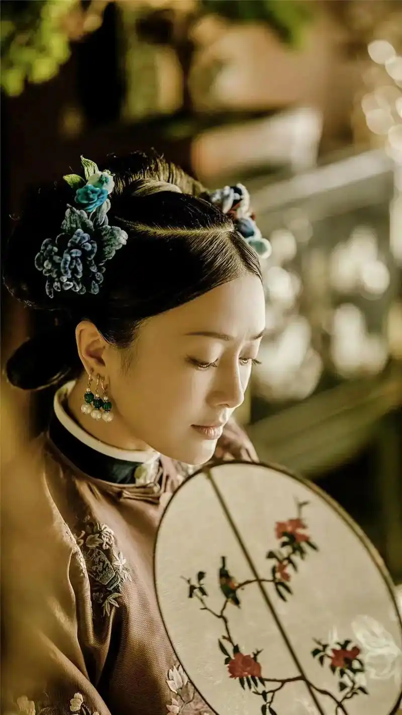 #延禧攻略 #富察皇后 #好剧推荐 #秦岚那一晚一跃而下, - 抖音