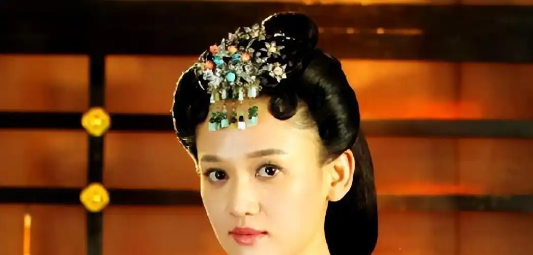 在《王的女人》当中,陈乔恩饰演的吕乐最后跟谁在一起?