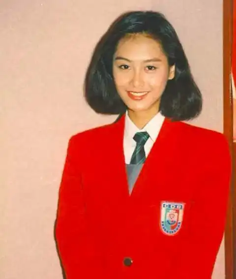 朱茵年轻时最美的十张照片,你见过几张,大多数已经是绝版了!