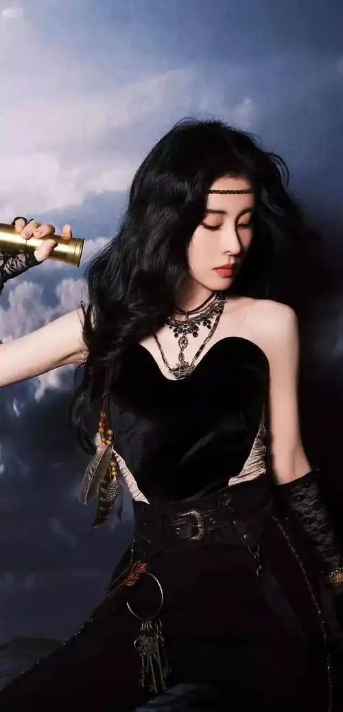 实力派女歌手张碧晨高清写真美图,才貌双全,明艳动人_中国_天津_年度