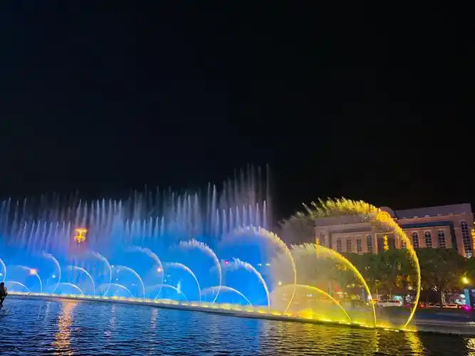 爱琴海音乐喷泉美醉了